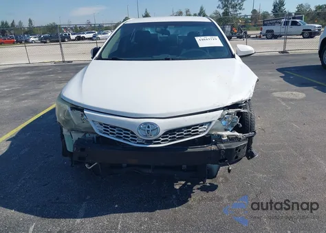 2014 Toyota Camry Se из США, поврежденный, VIN 4T1BF1FK5EU393401